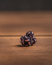 Lade das Bild in den Galerie-Viewer, Handgemachte Manschetten Knoten - 2farbig - dkl.blau/rosa