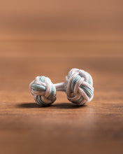 Lade das Bild in den Galerie-Viewer, Handgemachte Manschetten Knoten - 2farbig - weiß/blau (Corps Bavaria)