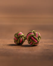 Lade das Bild in den Galerie-Viewer, Handgemachte Manschetten Knoten - 2farbig - olive/pink