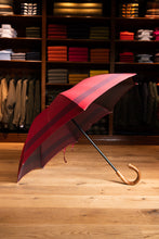 Lade das Bild in den Galerie-Viewer, Regenschirm “Francesco Maglia” - Streifenkranz - rot/blau
