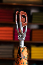 Lade das Bild in den Galerie-Viewer, Sitz-Schirm “Francesco Maglia” - MV Special Edition - orange/grün