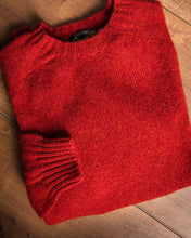 Lade das Bild in den Galerie-Viewer, Shetland Pullover olive