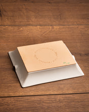 Lade das Bild in den Galerie-Viewer, Limitierter Aschenbecher "Reiter"