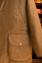 Lade das Bild in den Galerie-Viewer, MV Fieldcoat - hellbraun mit Überkaro